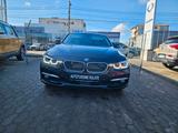 BMW 330e iPerformance Luxury Line Luxury Line - BMW 330: Iperformance