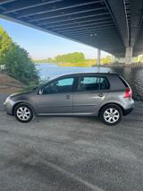 Volkswagen Golf 1.6 Comfortline Comfortline - Volkswagen Golf aus 2006: 1.6