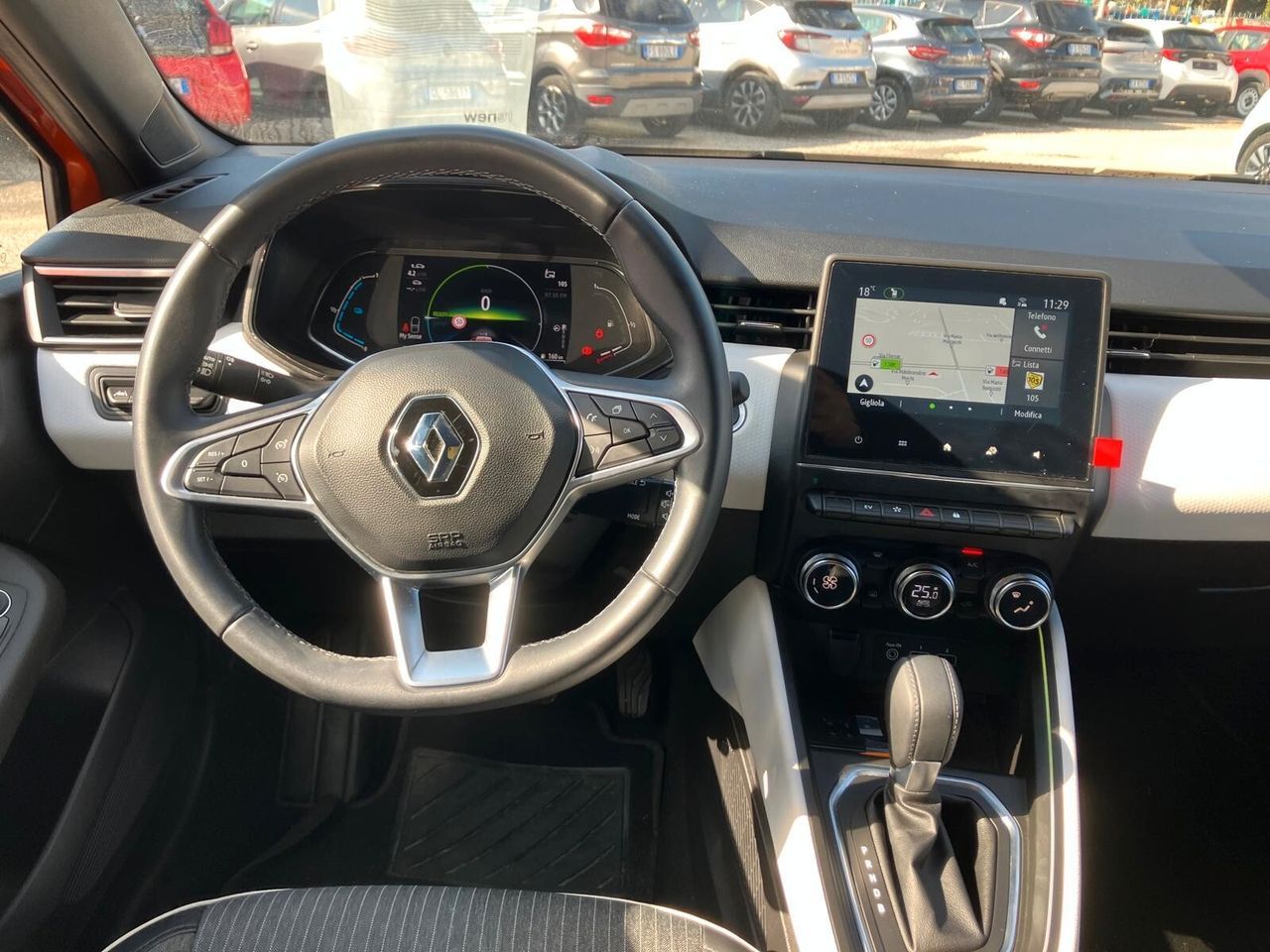 Other RENAULT CLIO 1.6 Hybrid 145cv 5 Porte Techno imagem 2