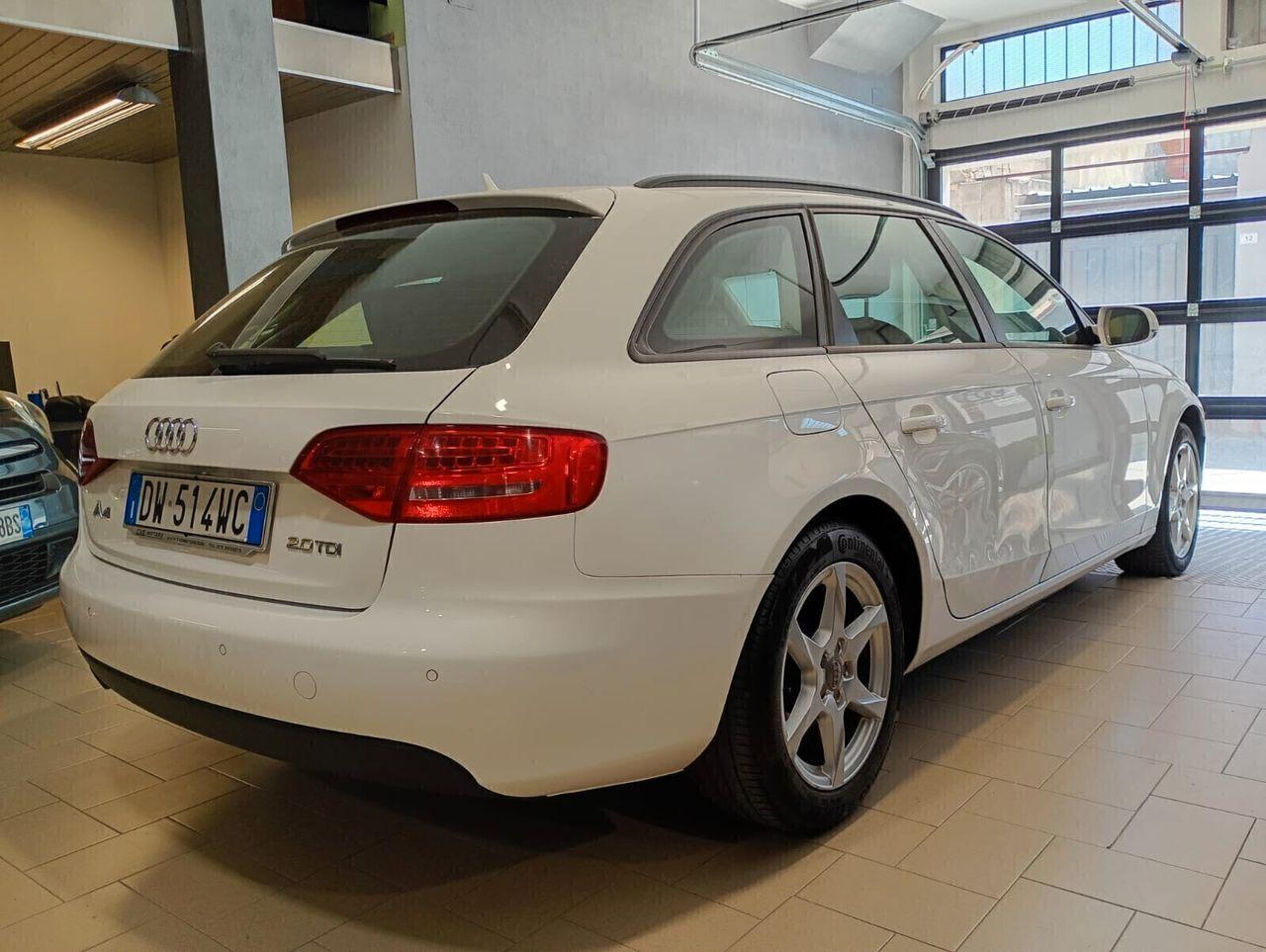 Audi A4 2009 — photo 5
