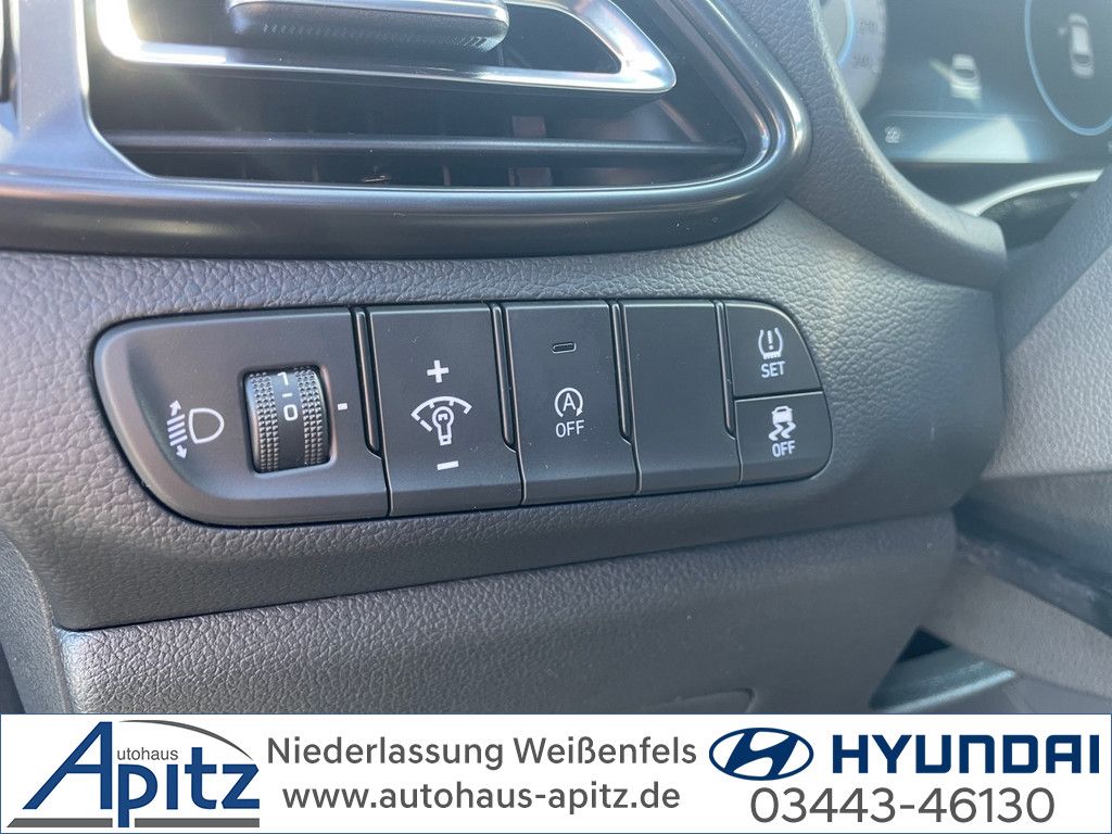 Hyundai i30 – Bild 17