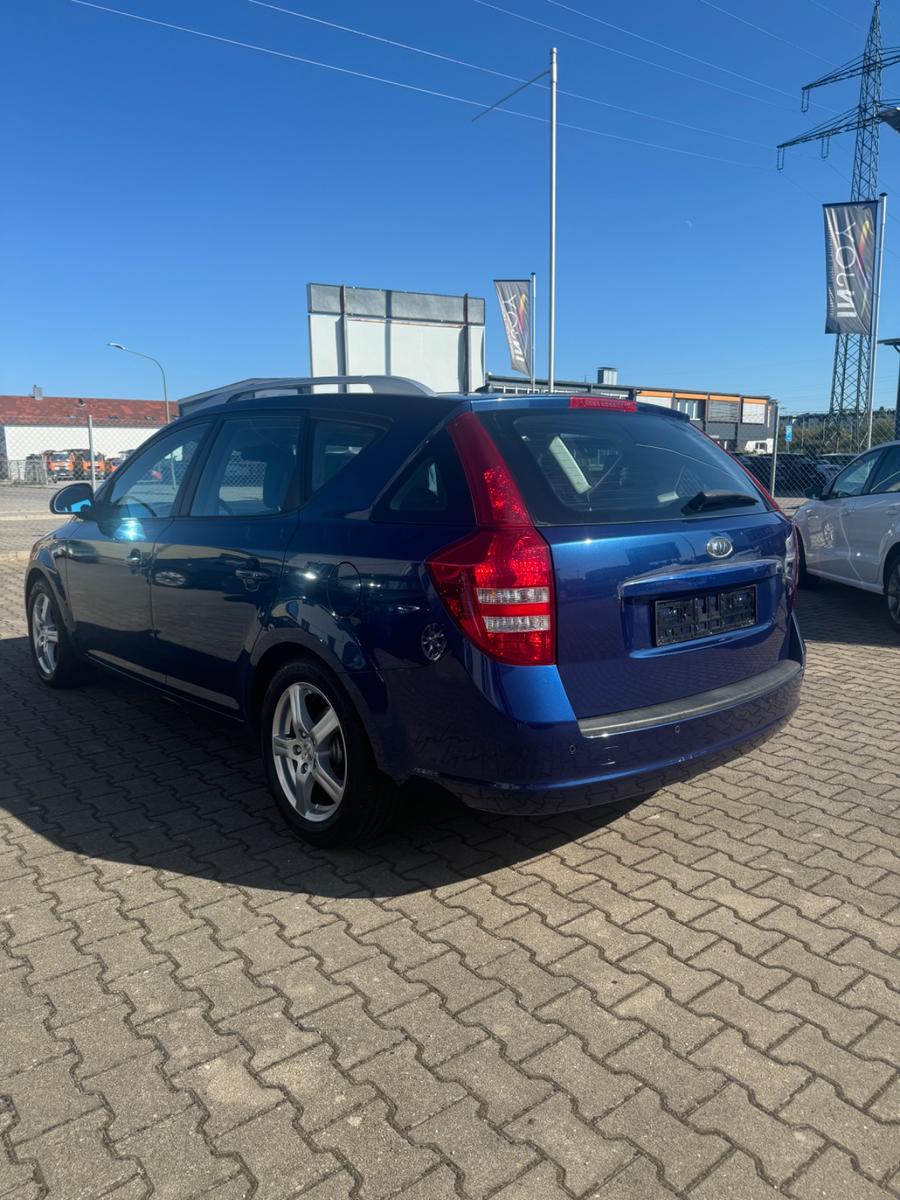 Kia cee'd*SHZ*PDC*Klima*Navi*Export*