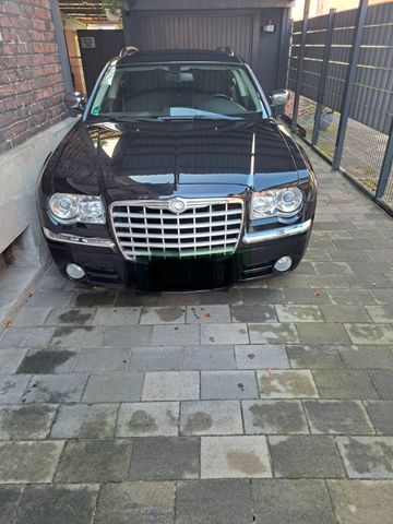 Chrysler 300C 3.0 CRD Autom. -