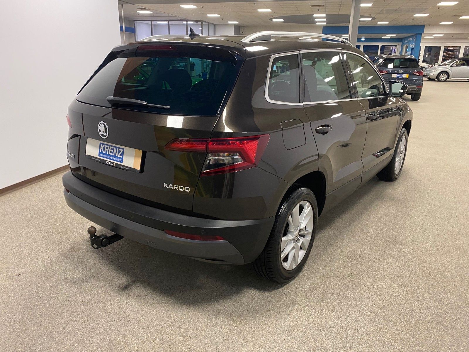 Fahrzeugabbildung SKODA Karoq 1.5 TSI Style+AHK schwenk+LED+NAVIGATION+