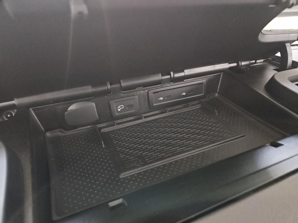 Fahrzeugabbildung Mercedes-Benz Sprinter 315 Kasten L3H2 Schwingsitz 360°SHZ Nav