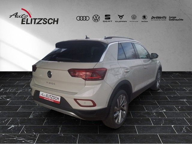 Fahrzeugabbildung Volkswagen T-Roc TSI Move Matrix Climatronic AID ACC PDC SH