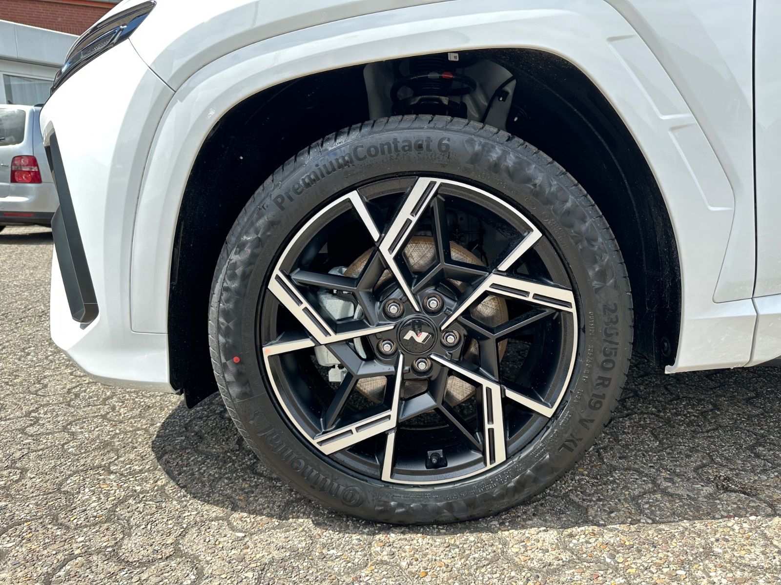 Fahrzeugabbildung Hyundai Tucson N-Line 1.6 T-GDi DCT Navi/ACC/LED/Shzg.