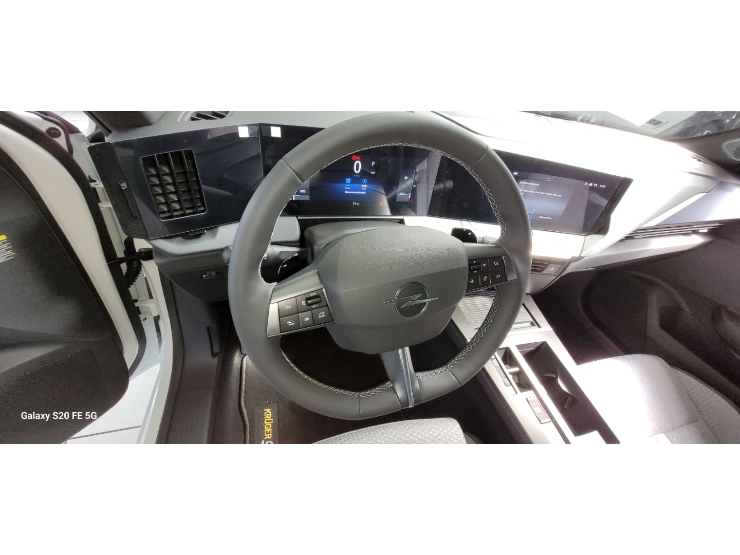 Fahrzeugabbildung Opel Astra L Sports Tourer SHZ+LHZ+Kamera+Allwetter