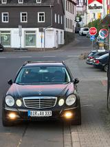 Mercedes-Benz W211 E320 CDI 4MATIC - Mercedes-Benz E 320: Cdi 4matic