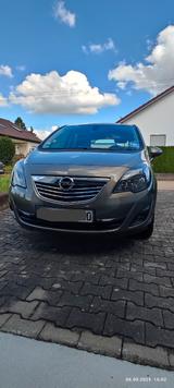 Opel Meriva INNOVATION 103kW Automatik Familienauto  - : Van, Familien