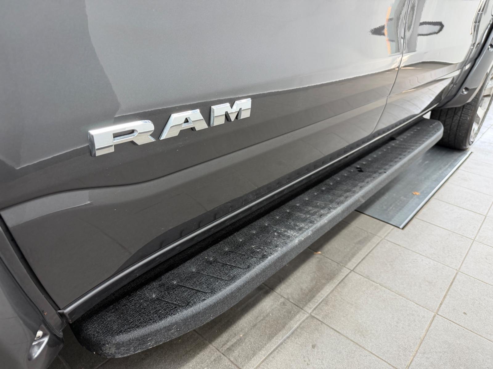 Dodge Ram 1500 5.7 4X4 eTORQUE*Bigho*CrewC*LKW/AHK-3.5, миниатюра 12