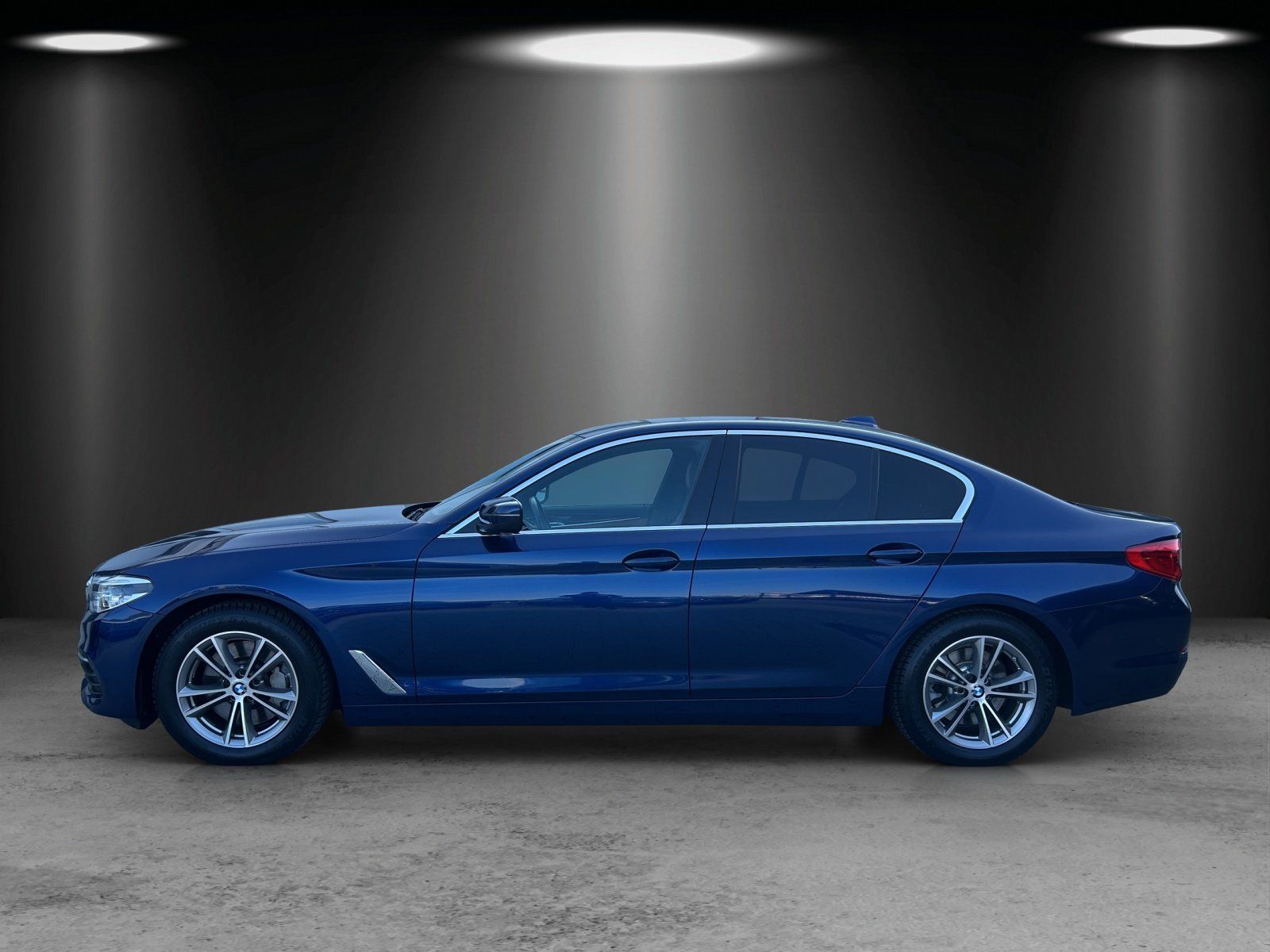 Fahrzeugabbildung BMW 530i Limousine Aut./KAMERA/LED/HUD/LEDER/