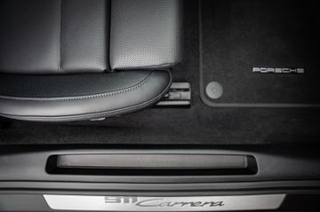 Porsche 992 Carrera*LED*PANO*Park-360*Approved*Sport-AGA