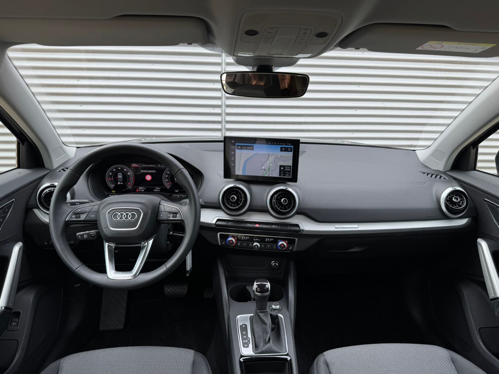 Fahrzeugabbildung Audi Q2 35 TFSI S line Navi ACC