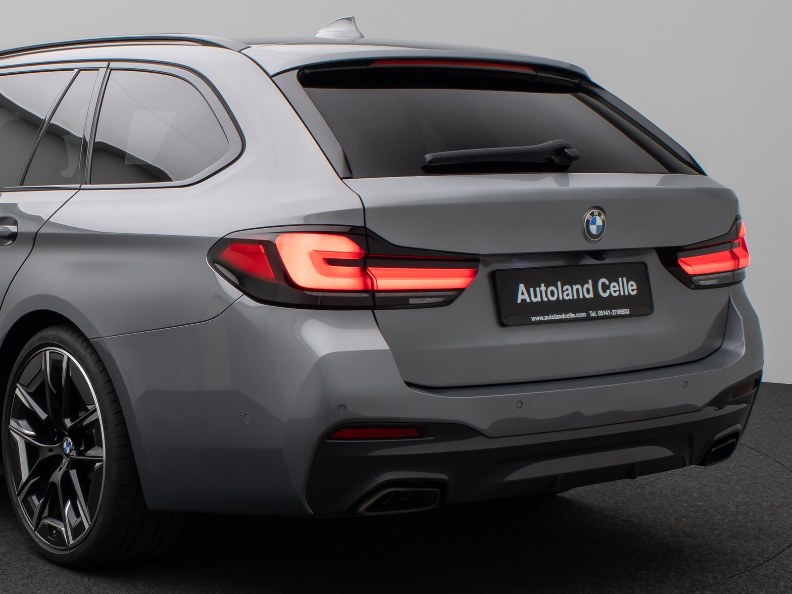 Fahrzeugabbildung BMW 540d xD M Sport Pro Laser Kamera HUD DAB H/K 20"