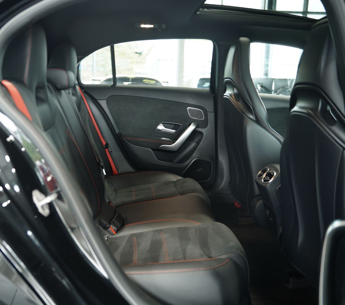 Mercedes Benz A 45 Amg