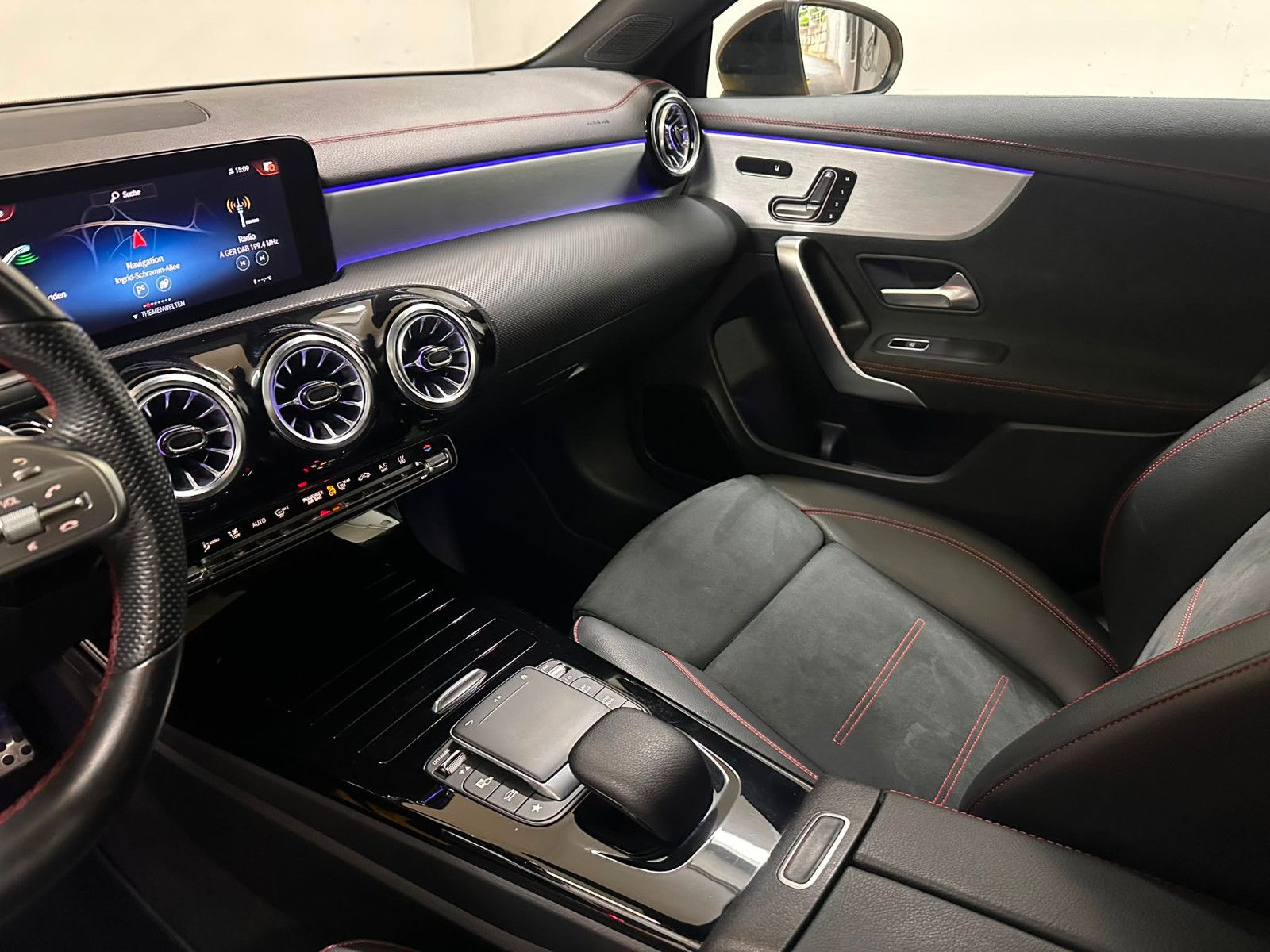 Fahrzeugabbildung Mercedes-Benz CLA 250 SB *AMG-LINE*NIGHT*PANO*DISTRO*KLG