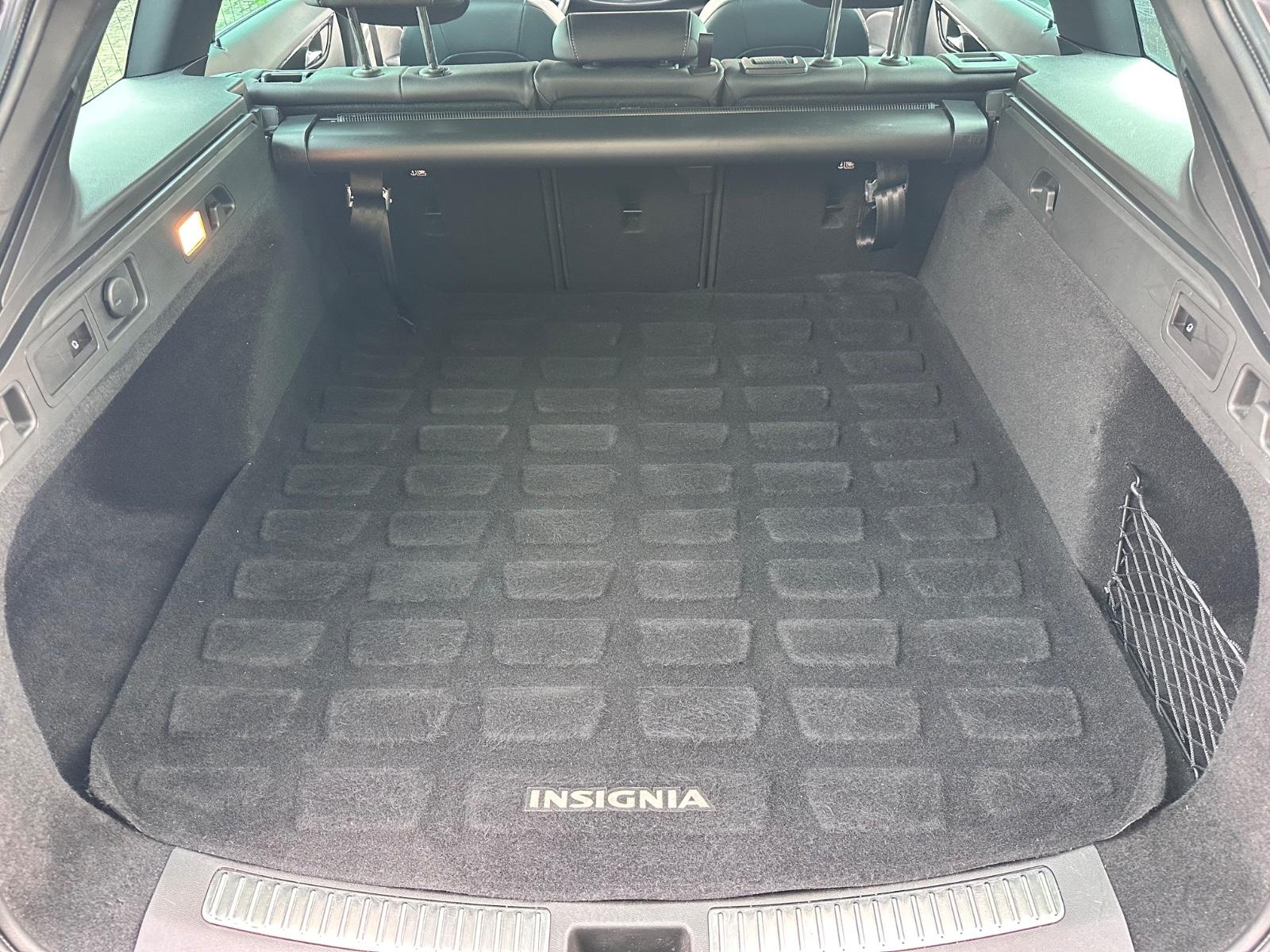 Opel Insignia B ST Navi HuD ACC AHK Kamera Massage
