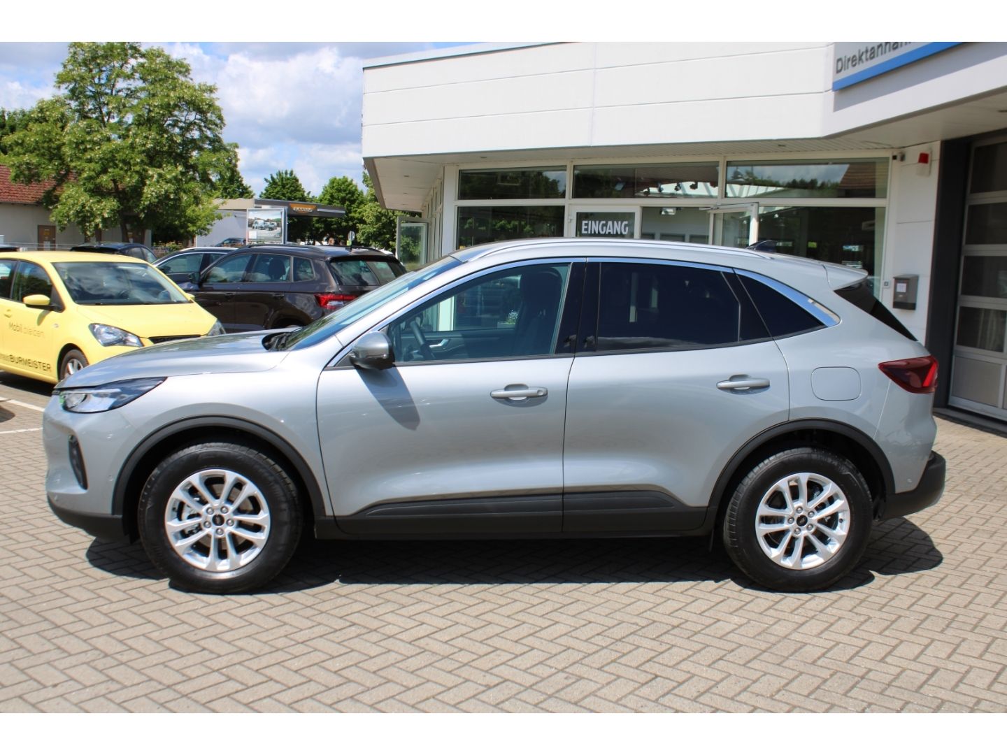 FORD Kuga 1,5 EcoBoost Titanium ACC LED 360 Gr. Navi - Image 2