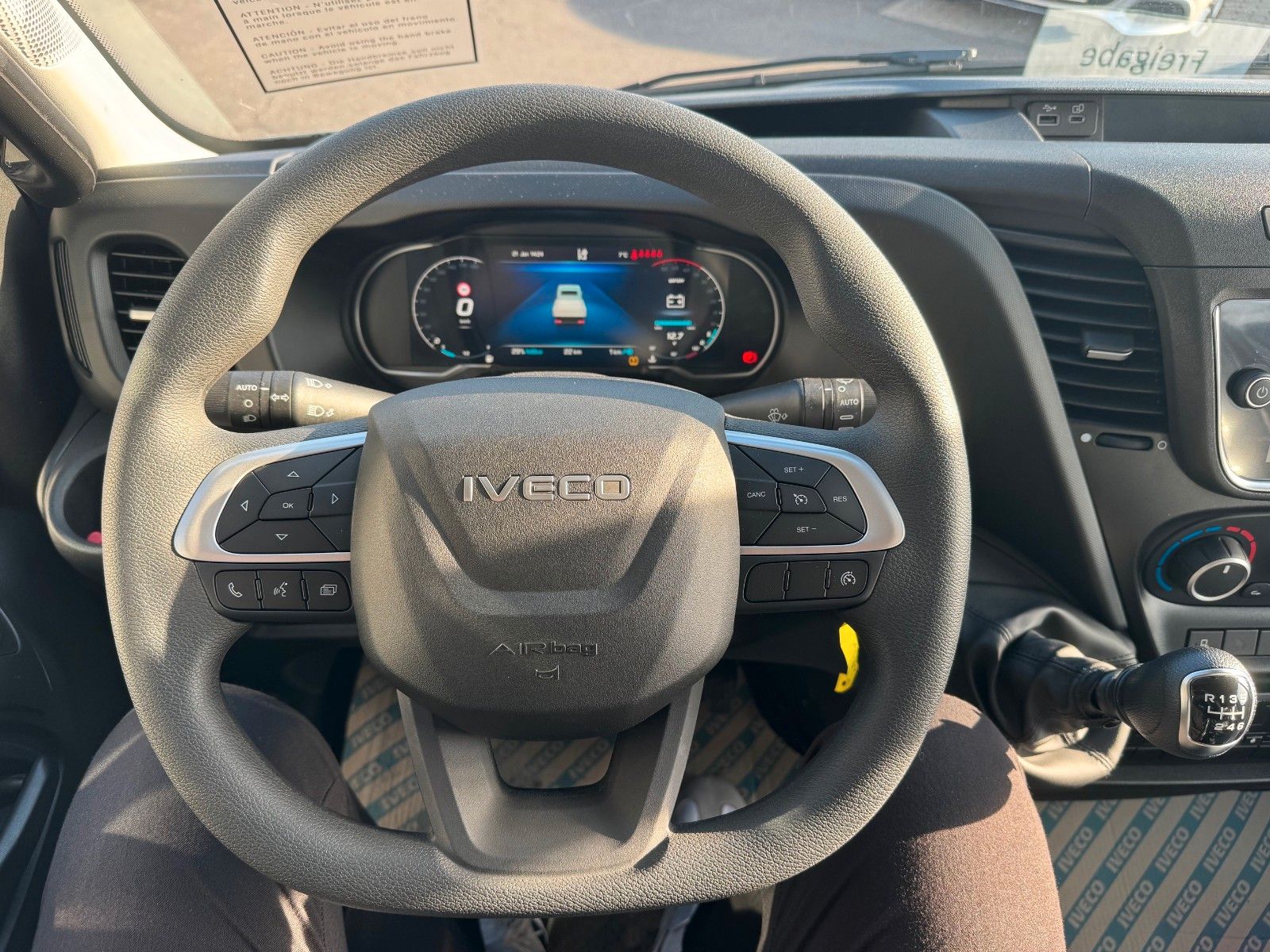 Fahrzeugabbildung Iveco Daily 70C18 H 3.0L *R3.750mm*AHK*Sperre*Standh*