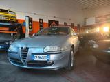 Alfa Romeo 147 1.9 JTD (115 CV) cat 5p. Progress - silberne Alfa Romeo 147