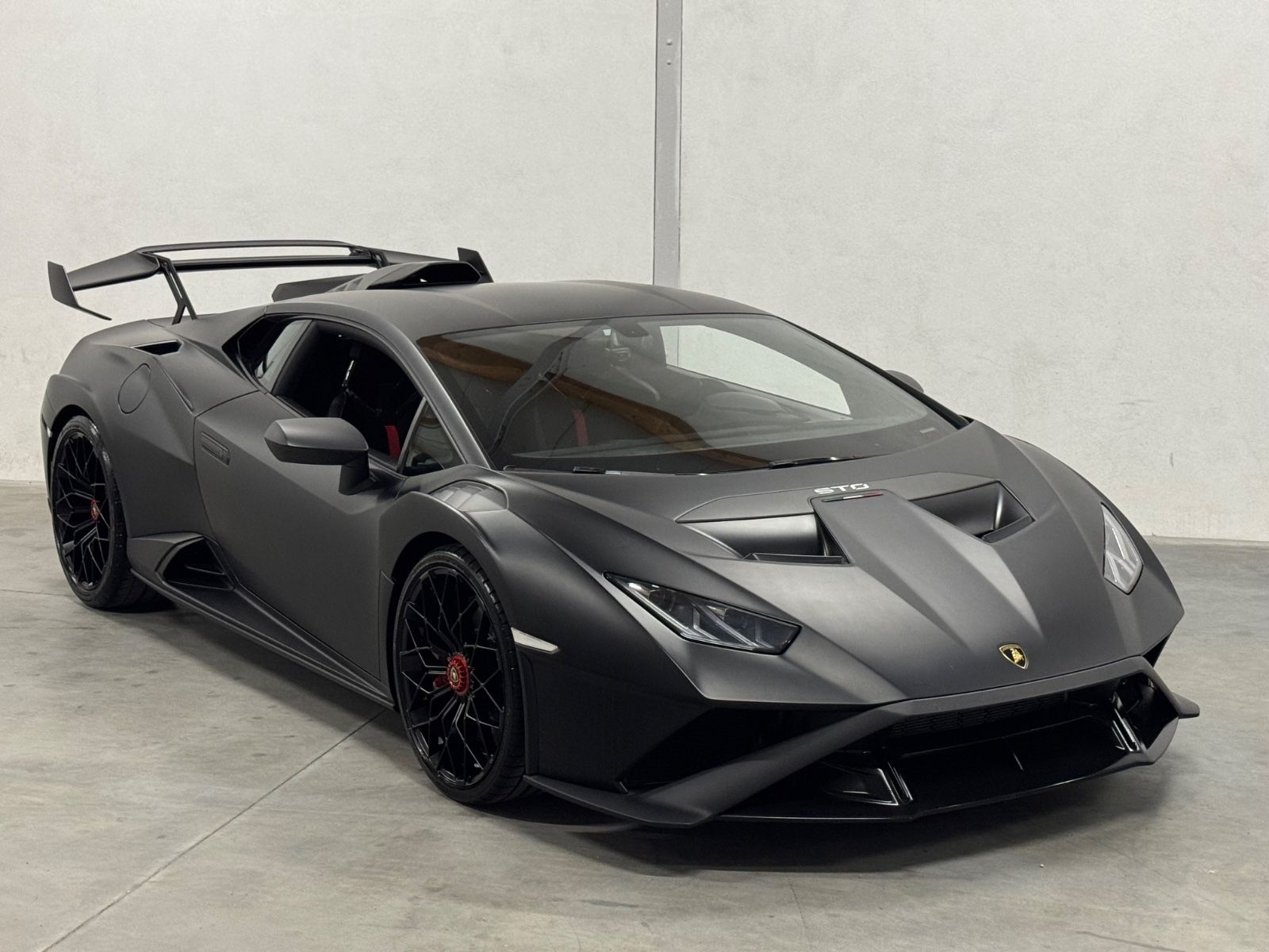 LAMBORGHINI Huracan
