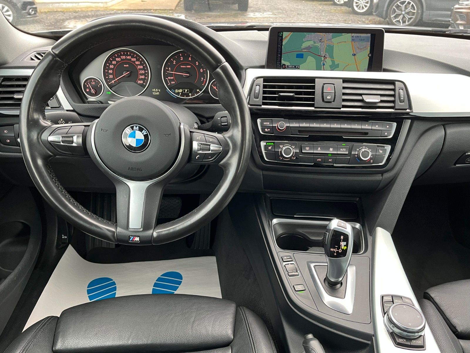 Fahrzeugabbildung BMW 420i Aut. SPORT LINE Navi Xenon Leder AH M SPORT