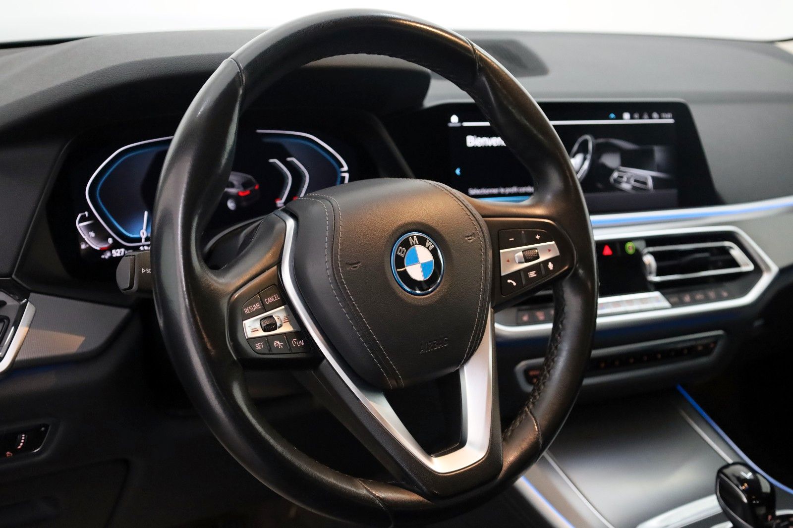 Fahrzeugabbildung BMW X5 xDrive 45 e,Leder,Navi,LED,Kamera,ACC,AHK el.