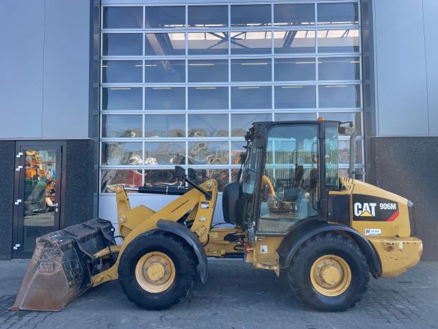 CAT Caterpillar 906M