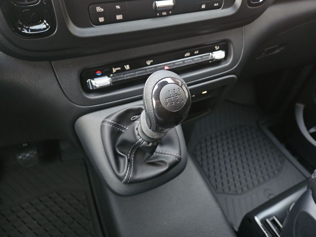Fahrzeugabbildung Mercedes-Benz Vito 114 CDI Kasten Lang TEMPOMAT