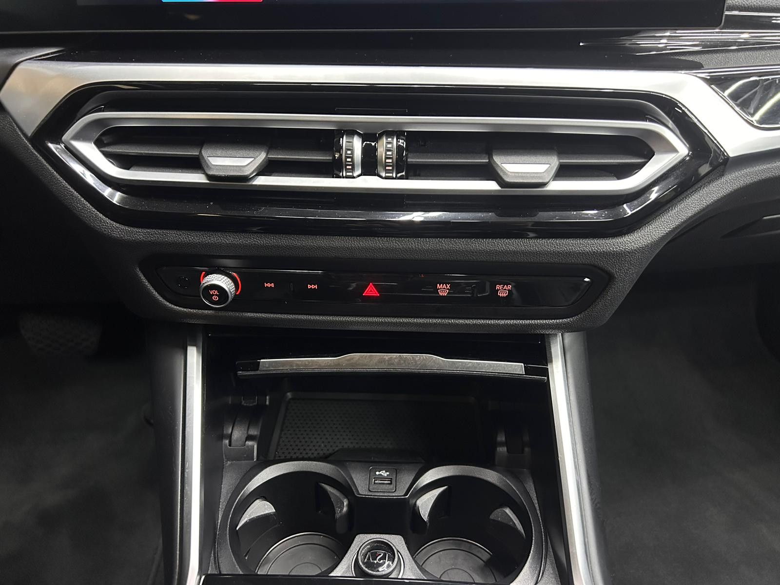 Fahrzeugabbildung BMW 420 Gran Coupé FACEL+VIRTU+LEDER+HEAD+LED+KAM+M