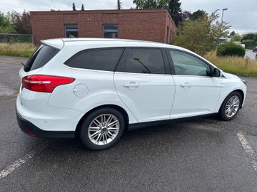 Ford Focus - 4