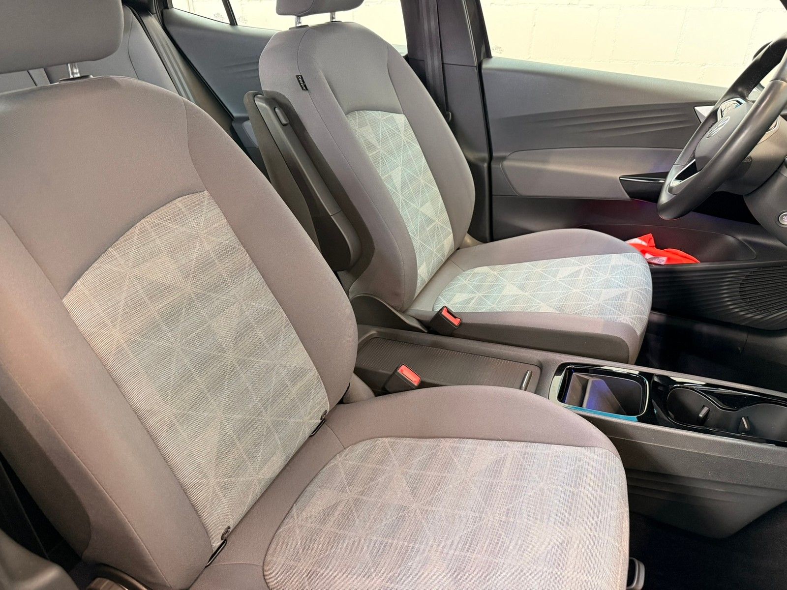 Fahrzeugabbildung Volkswagen ID.3 Pro Performance 150 kW +LED+ACC+Sitzheizung