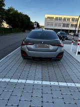 BMW i4 M50 - fast vollausgestattet zu verkaufen  - BMW i4 in Frankfurt (Main)