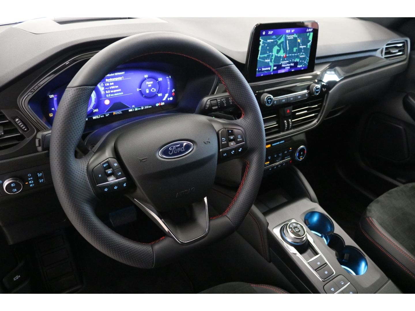 Fahrzeugabbildung Ford Kuga ST-Line X 2.5 Duratec -PHEV el.Heckklappe