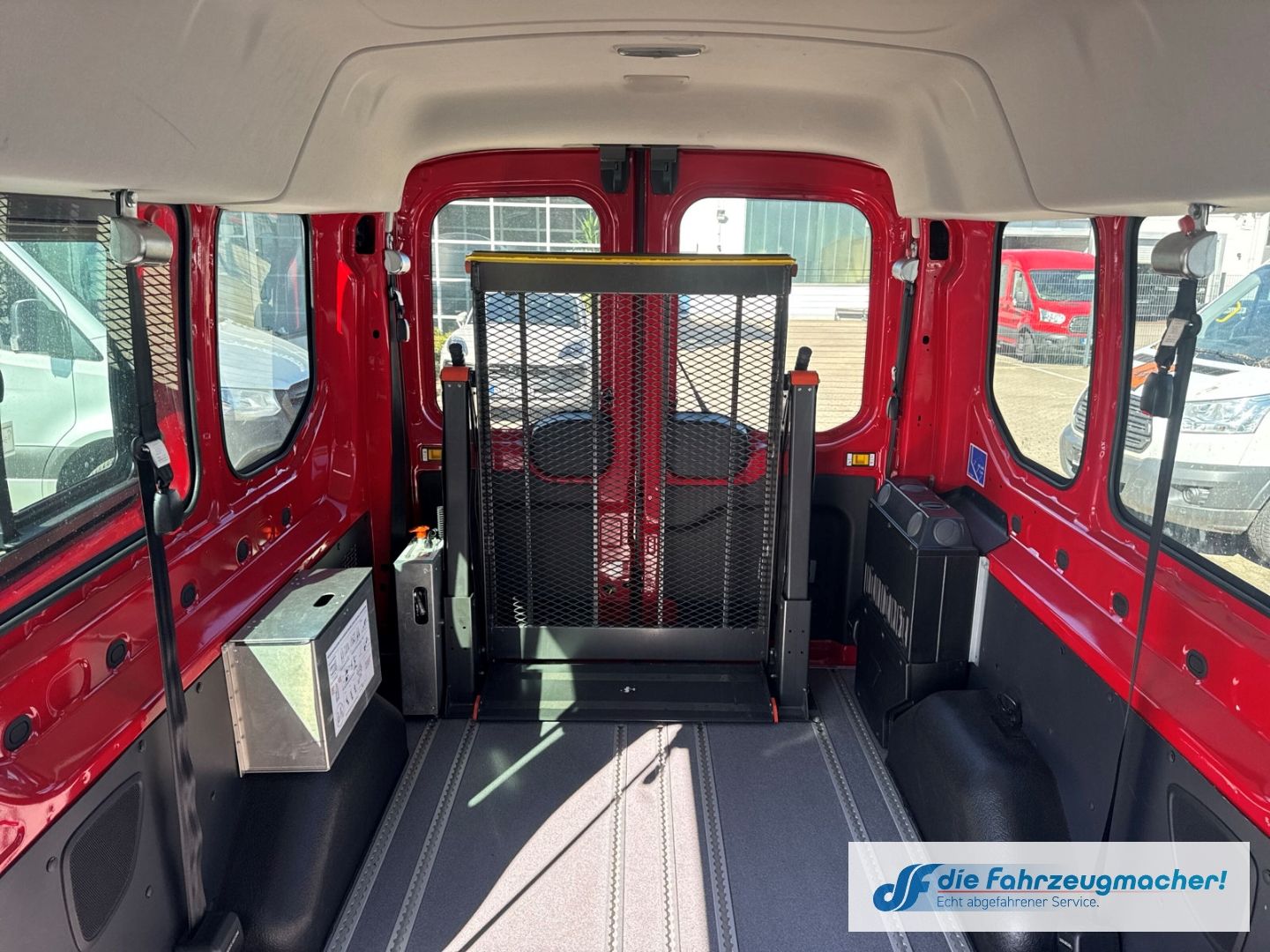 Fahrzeugabbildung Ford Transit Kombi 350 L3 Trend 2.2 TDCi DPF *7155 *K