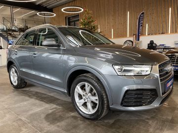 Audi Q3 sport quattro *NAVI*KAMERA*AHK*BI-XENON*