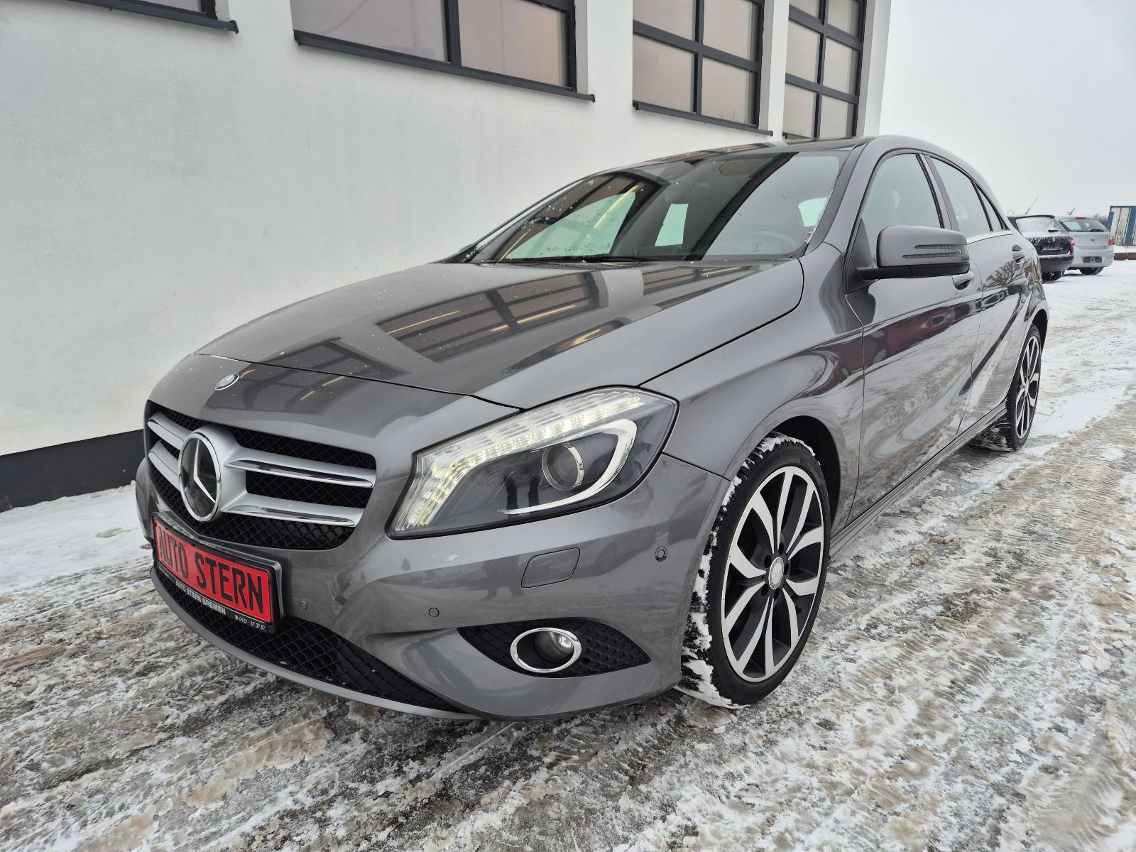 Mercedes-Benz A 180 Urban Xenon R.Kamera, T-Leder, SHZ. 18zoll