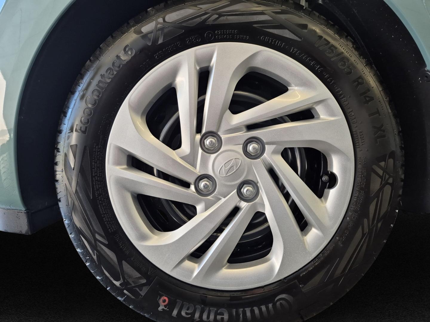 Hyundai i10 1.0 MT Jubile Plus SHZ Klima Navi + Kamera