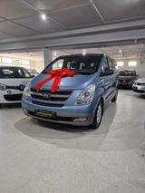 Hyundai H-1Travel - 8 Sitze -2x Schiebetüren  St. Heizu. - gebrauchte Hyundai H-1 aus dem Jahr 2011