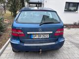 Mercedes-Benz B 170 - blau von 2008 - Mercedes-Benz 170 v