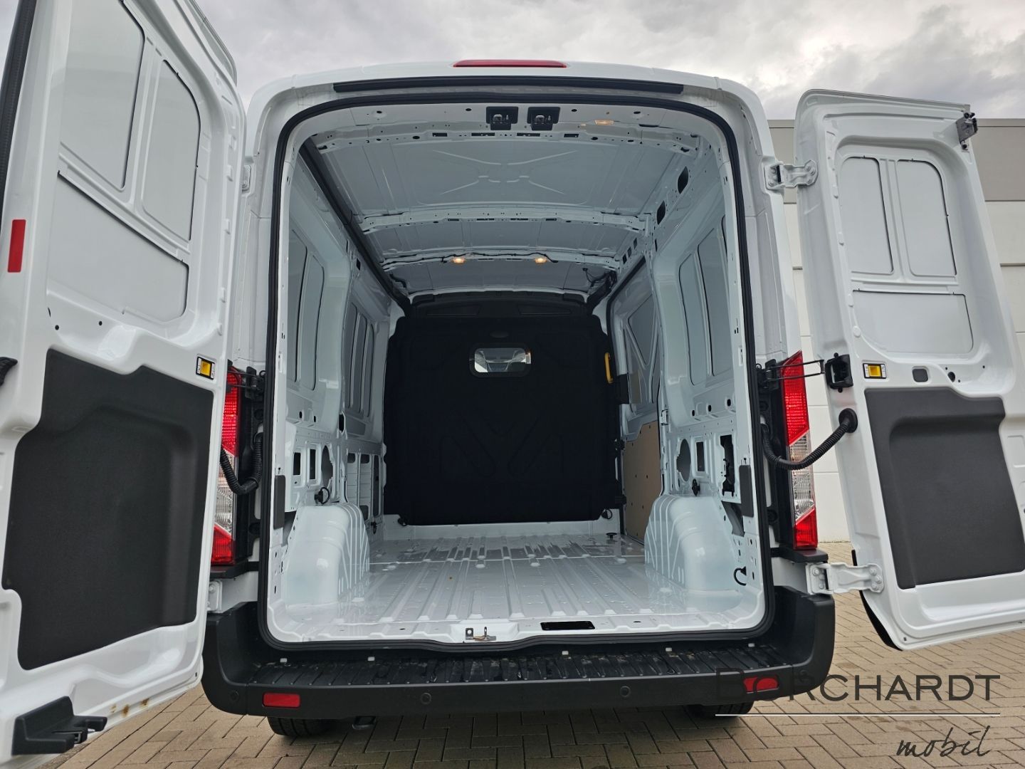 Ford Transit - Bild 9