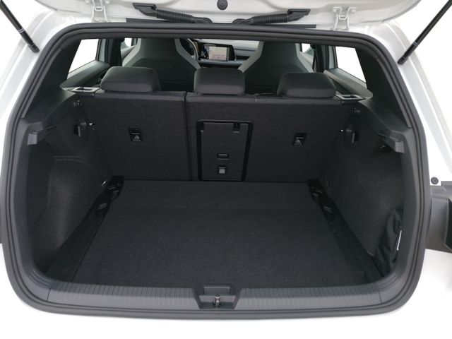 Golf VIII GTD DSG KAMERA+PANO+STHZ