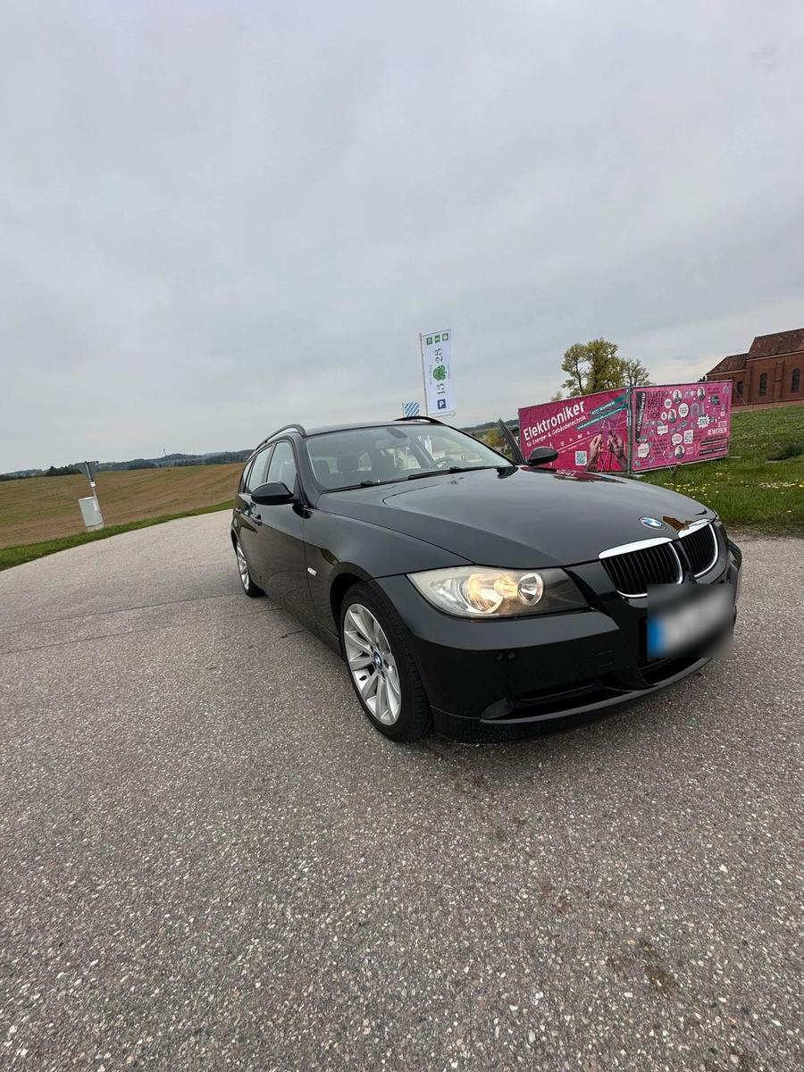 BMW 320