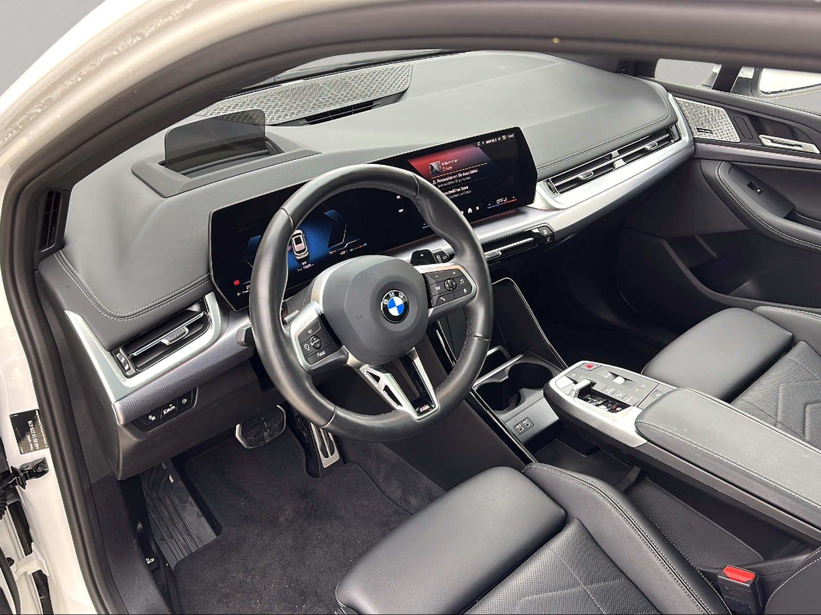 BMW 223 Active Tourer - Bild 13