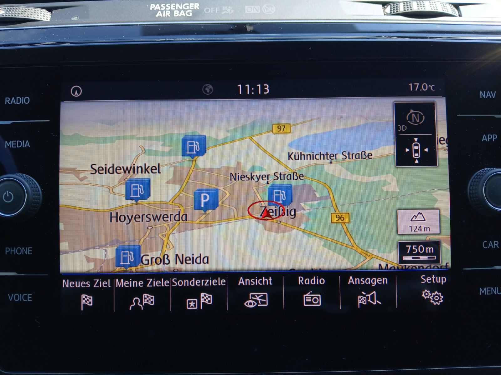 Fahrzeugabbildung Volkswagen Touran TSI United 7-Si Navi PDC SH LM