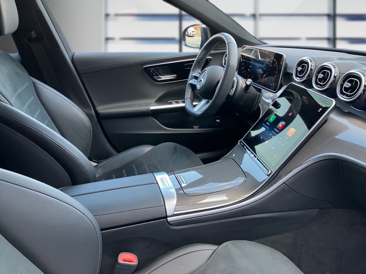 Fahrzeugabbildung Mercedes-Benz C 300 d T AMG+NIGHT+AHK+AMBIENTE+KAMERA+DAB
