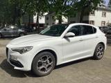 Alfa Romeo Stelvio 2.2  AT8-Q4 Panoramad. Carplay Vollleder - Alfa Romeo in Bochum