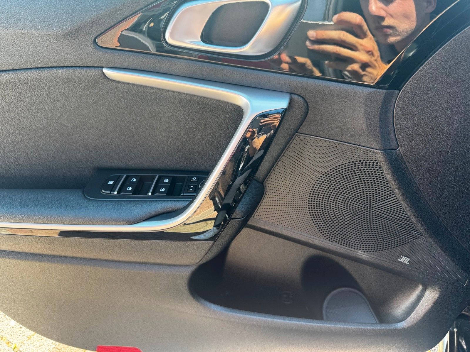 Fahrzeugabbildung Kia CEED 1.5T DCT7 GTL BENZIN 160 PS KAMERA NAVI