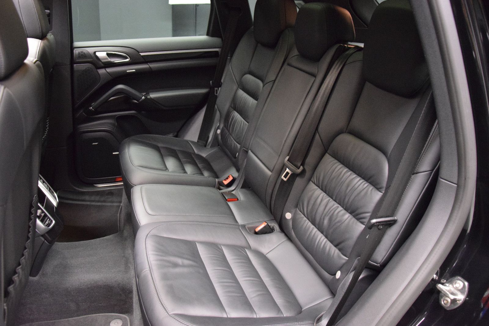 Fahrzeugabbildung Porsche Cayenne S V8 Diesel Leder Pano Bose Kamera 21"